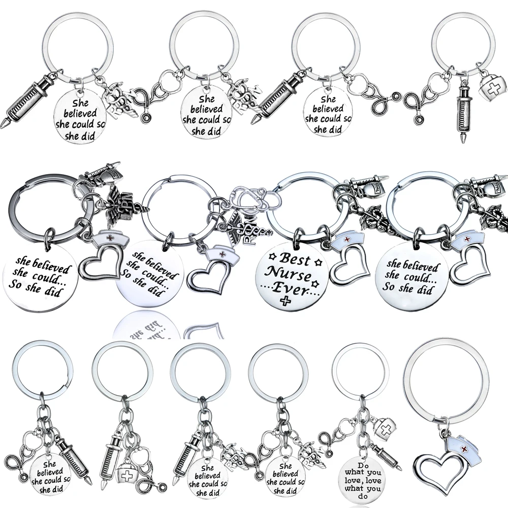 Ключницы Inspire с гравировкой слов "Она верила, что могла, и сделала это" в виде стетоскопа и медсестринской шапочки, подвески-брелки для ключей, ювелирные украшения.