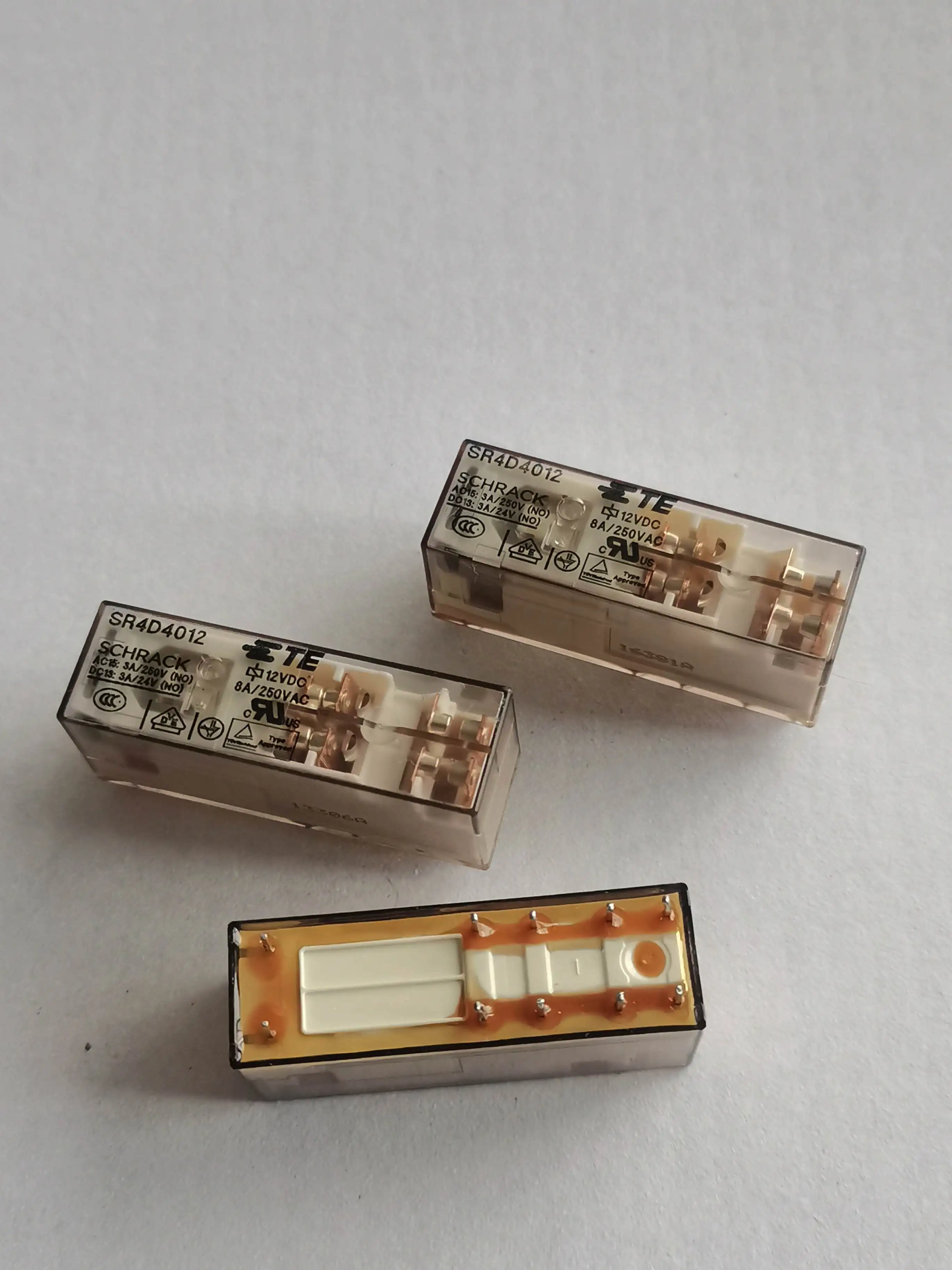 SR4M4012 SR4M4024 SR4M4110 SR4D4012 реле безопасности 8A 250VAC 10 контактов | Обустройство дома