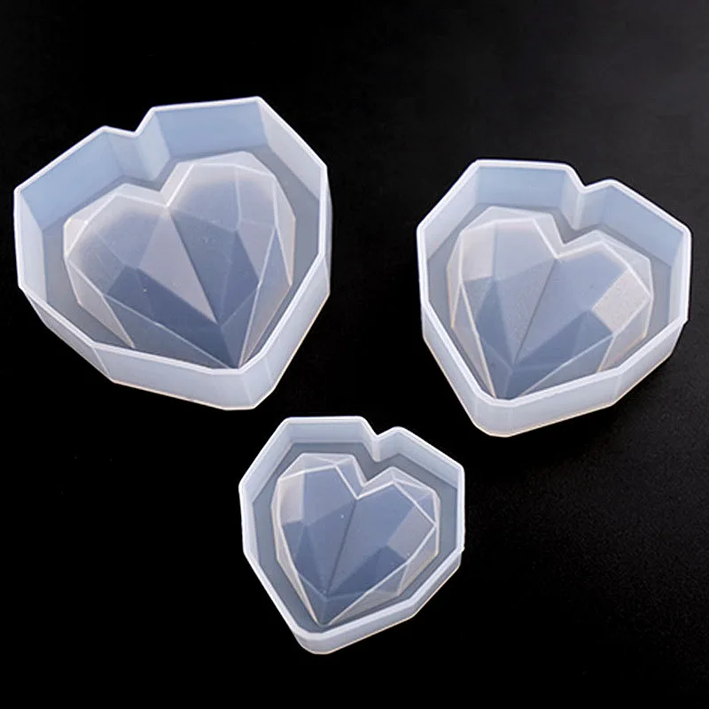 

New 3D Love Heart Design Silicone Cake Mold Diamond Soap Moulds DIY Car Pendant Gypsum Plaster Heart Mold Handmade Candle Molds