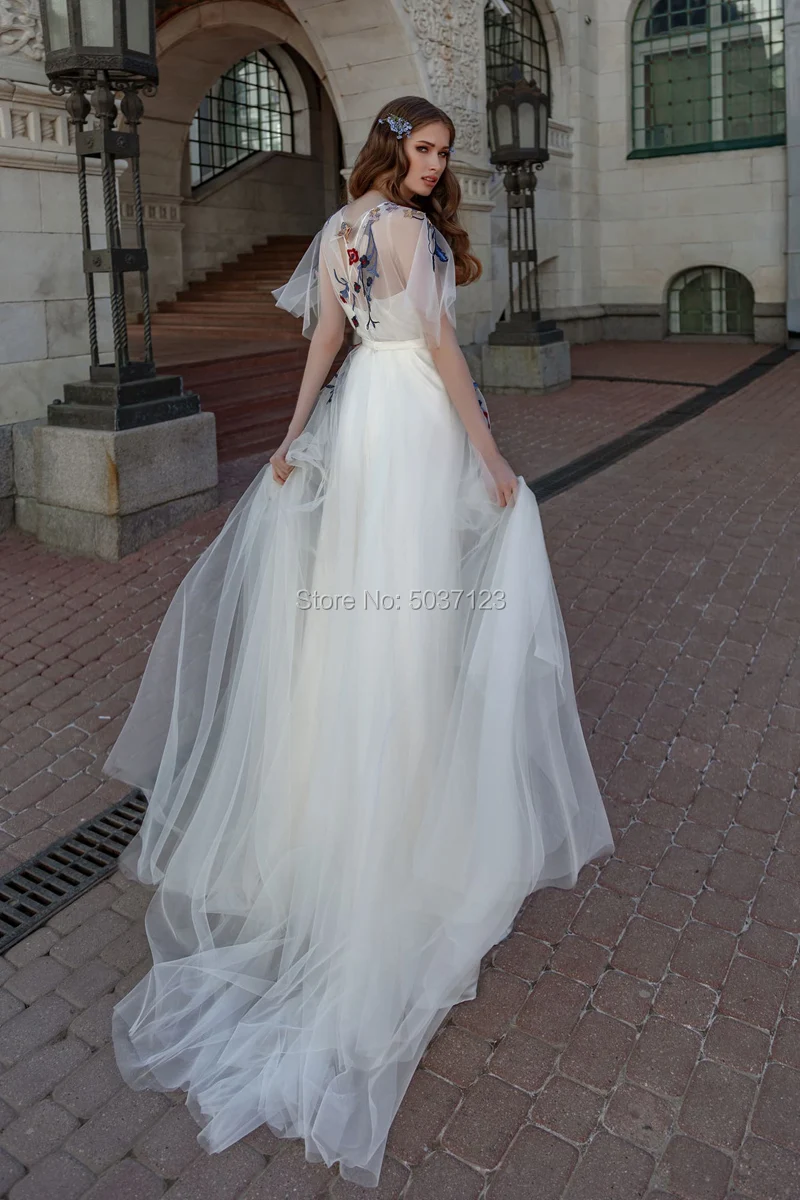 Изысканные свадебные платья с вышитыми цветами трапециевидной формы из тюля 2020
