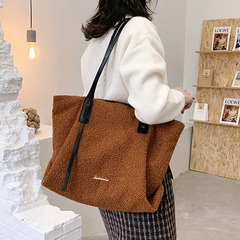 

Autumn Winter Lady Bags Retro Plush Large-capacity Tote Bag Women Solid Color Quality Shoulder Bag New Luxury Designer Handbags