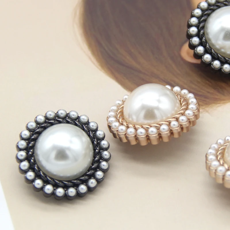 

Round Pearl Jewelry Gold Metal Women Coat Buttons For Clothing Vintage Jacket DIY Crafts Decorative Sewing Accessories Wholesale