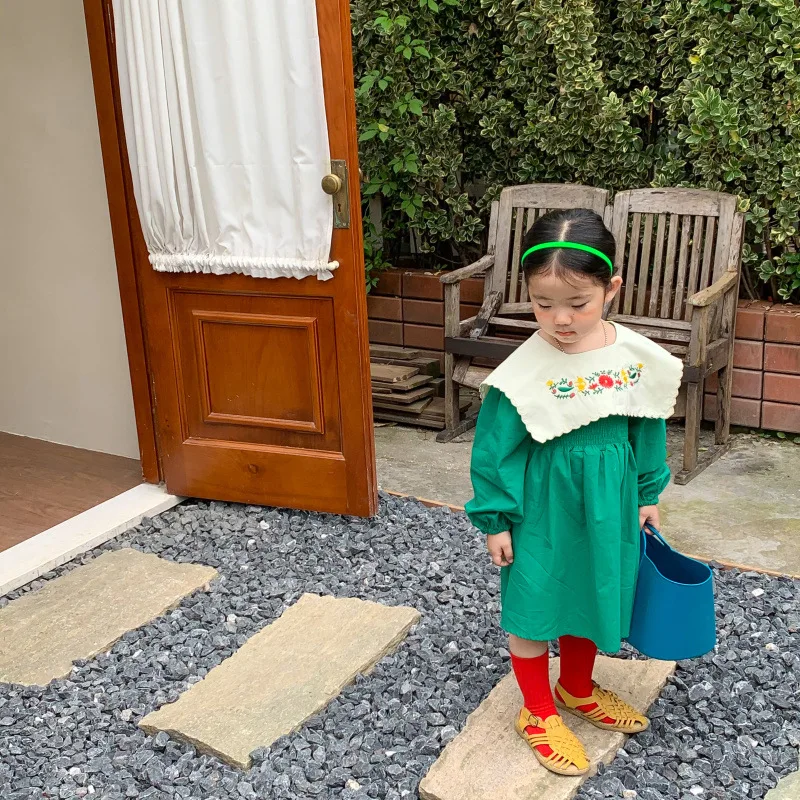 

MILANCEL, новинка весны 2022, детская одежда, милое платье с длинным рукавом и воротником «Питер Пэн» с вышивкой