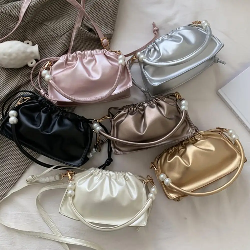 

2021 Beautiful Messenger Bag Cloud-Shaped Hand-held Single-shouldered All-match Small Faux Beads Cross Body Bag for Beach