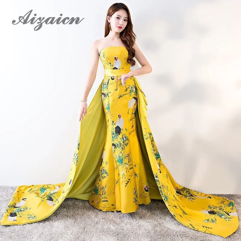 Желтое атласное китайское модное платье с вышивкой Qipao 2018 новые роскошные