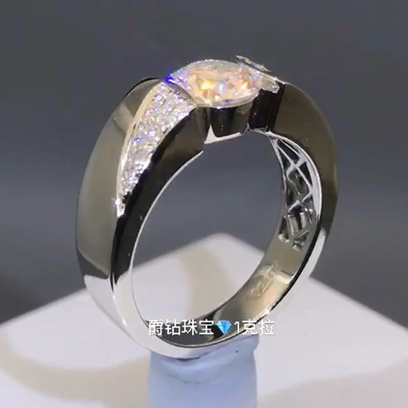 Мужское кольцо с бриллиантом 14 к белое золото 5 карат муассант классическое