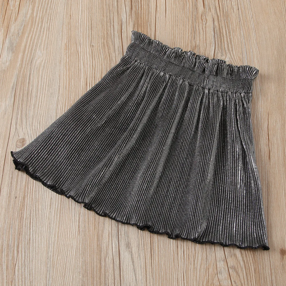 European and American Kids Baby Girls Clothing Solid Pit Strip Halter Neck Crop Top + Silver Lace Waist Pleated Skirt Suit 2pcs | Детская