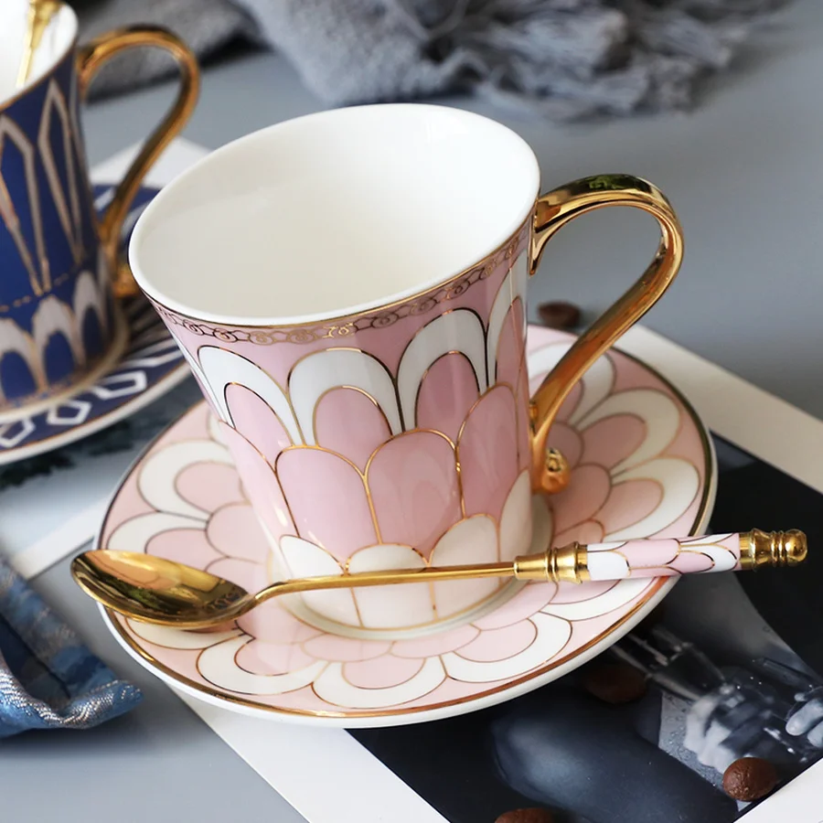 

British porcelain luxury coffee mug and saucer bone luxury coffee mug of Chinese royal porcelain