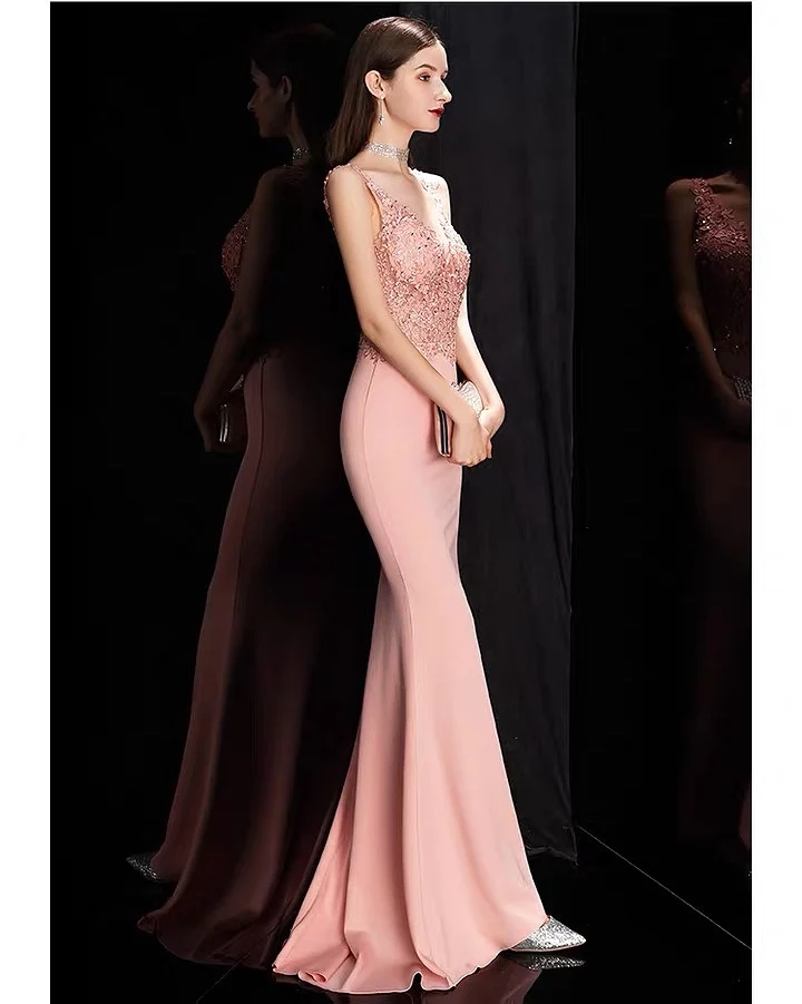 Женское вечернее платье с юбкой годе розовое длинное без рукавов V-образным