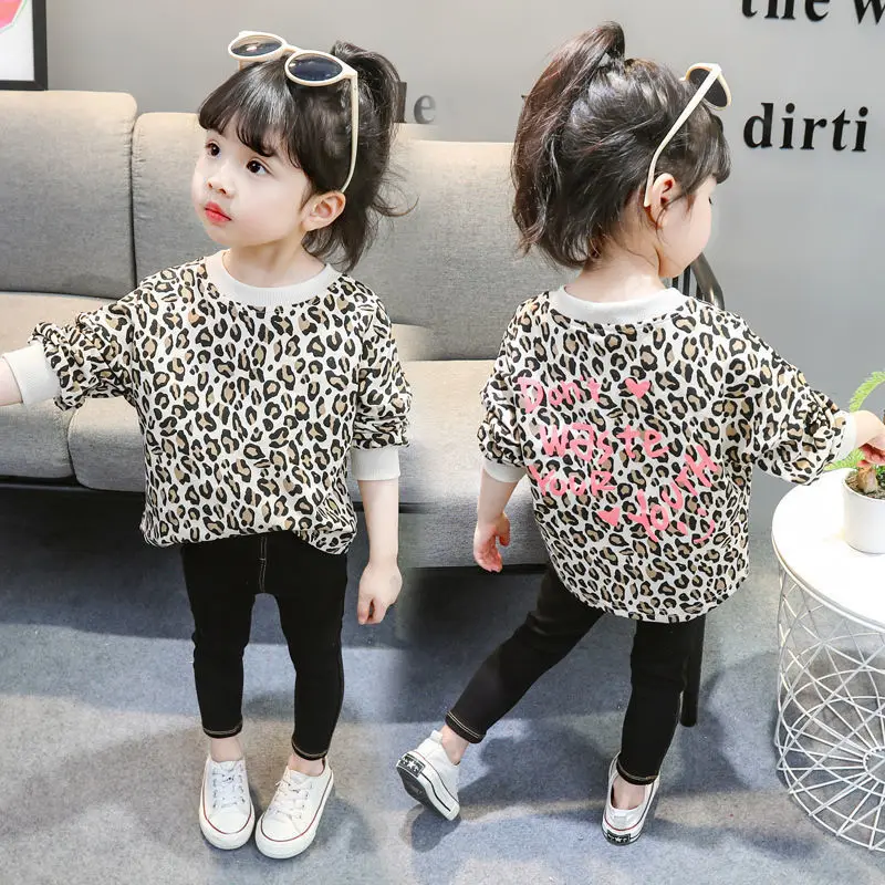 

2021 spring and autumn new children's female treasure leopard print blouse fashion foreign style Korean all-match sweater