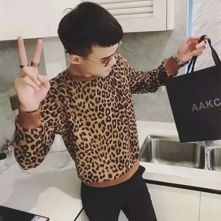 

Men's autumn sweater 2020 new versatile leopard print men's autumn clothes