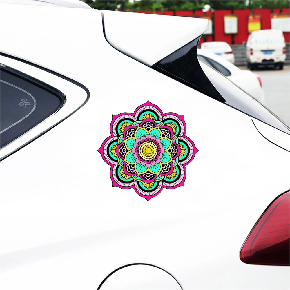 

18x18cm Creative and interesting mandala flower Vinyl Car stickers Decals Motorcycle Accessories Car-Window Decorative Goods PVC