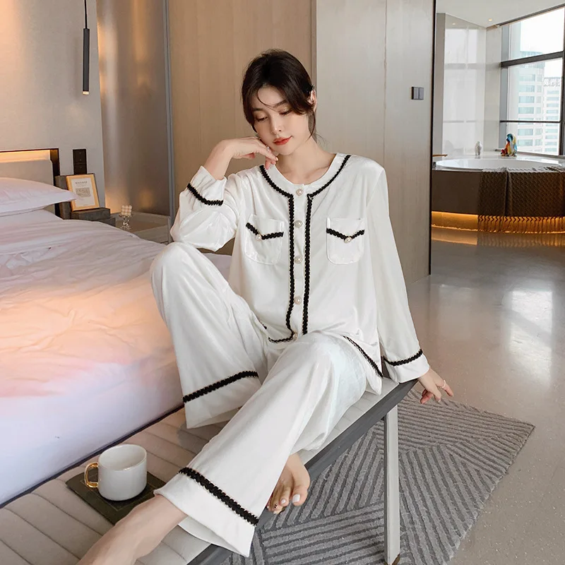 Gold Velvet Pajamas Set for Women Warm Autumn and Winter New Hot Style Velvet Home Clothes Homewear Sleepwear pijama mujer