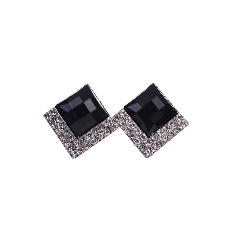 

New Fashion Geometry Black Rhinestone Stud Earrings for Women Trendy Square Earrings Shiny Wedding Ear Jewelry