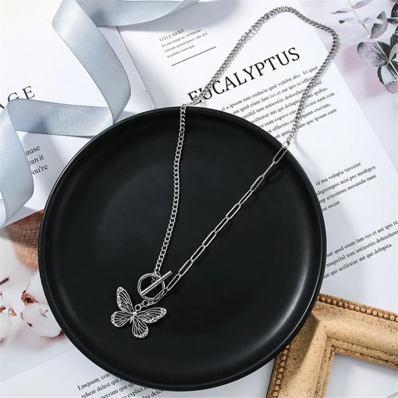 

Punk Gothic Cuban Link Chain Large Vintage Butterfly Pendant Necklace Tibetan Silver Women New Year Gift Necklace Woman 2020
