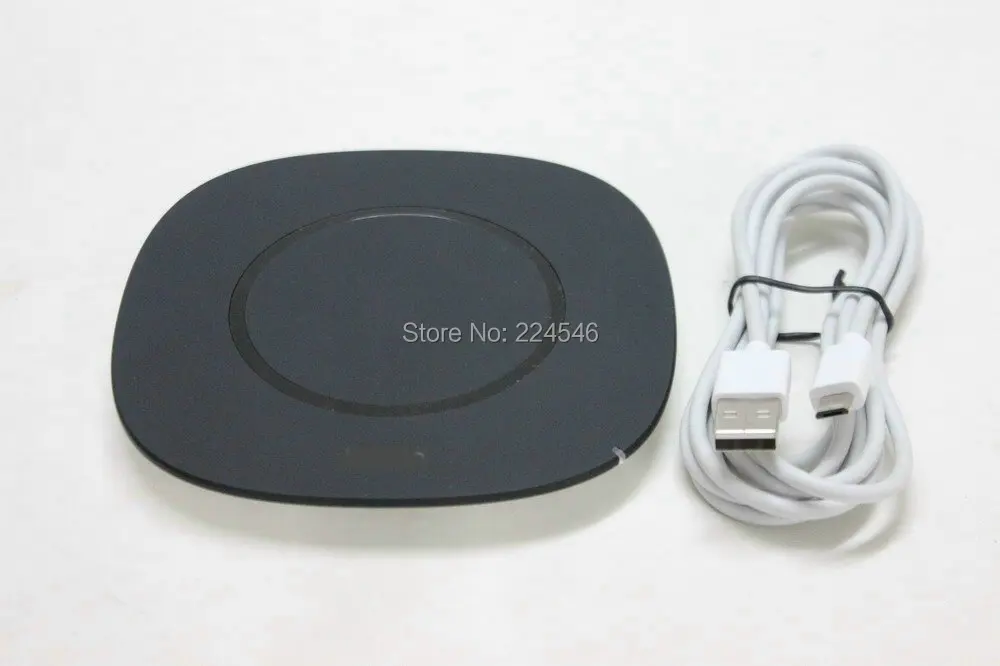 

Fast Up Qi 5W Wireless Charging Pad F8M747 for Phone X XR/8/8 Plus Galax S8+/S8 Smartphone