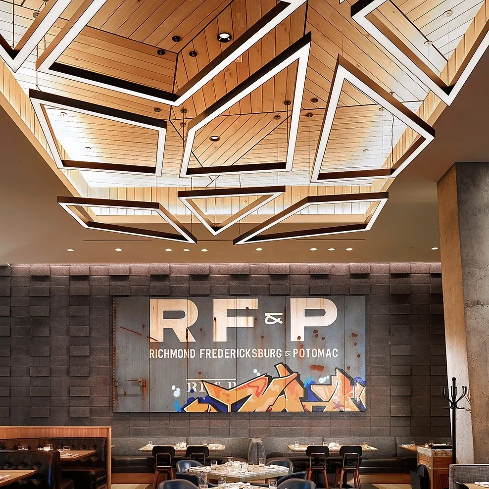 Подгонянный размер светодиодная Люстра для офиса отеля клуб линия подвесной