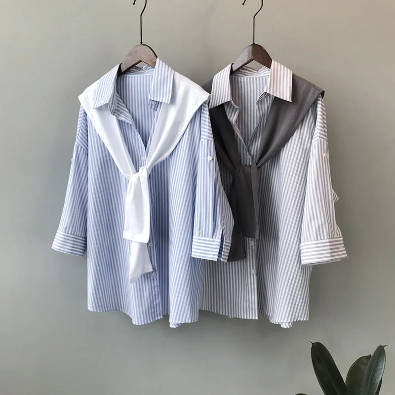 

Shirts & Blouses