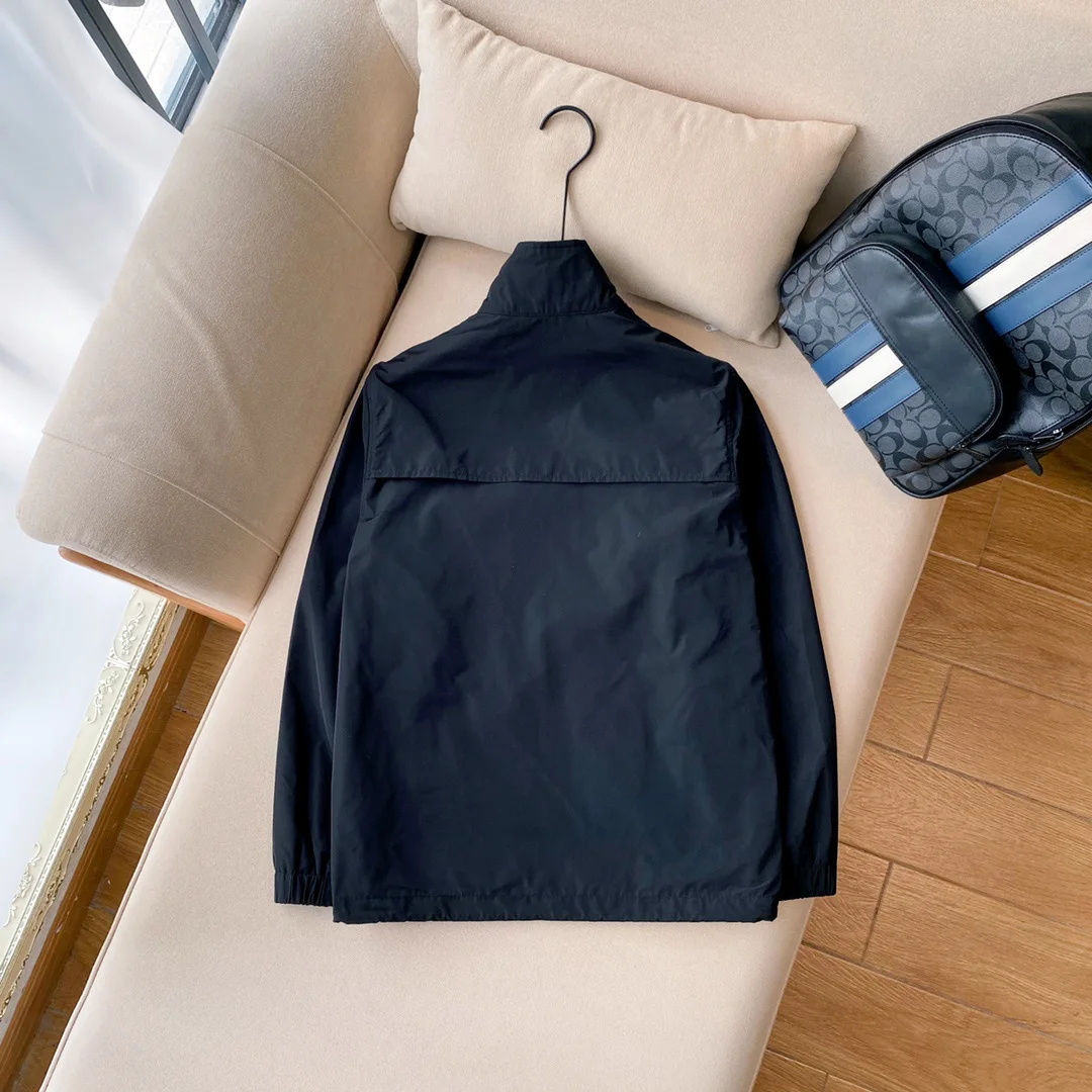 

Mens hoodie with Letter Logo Symbol of Luxury Brand Men's Clothing up pixar shinjuku harajuku