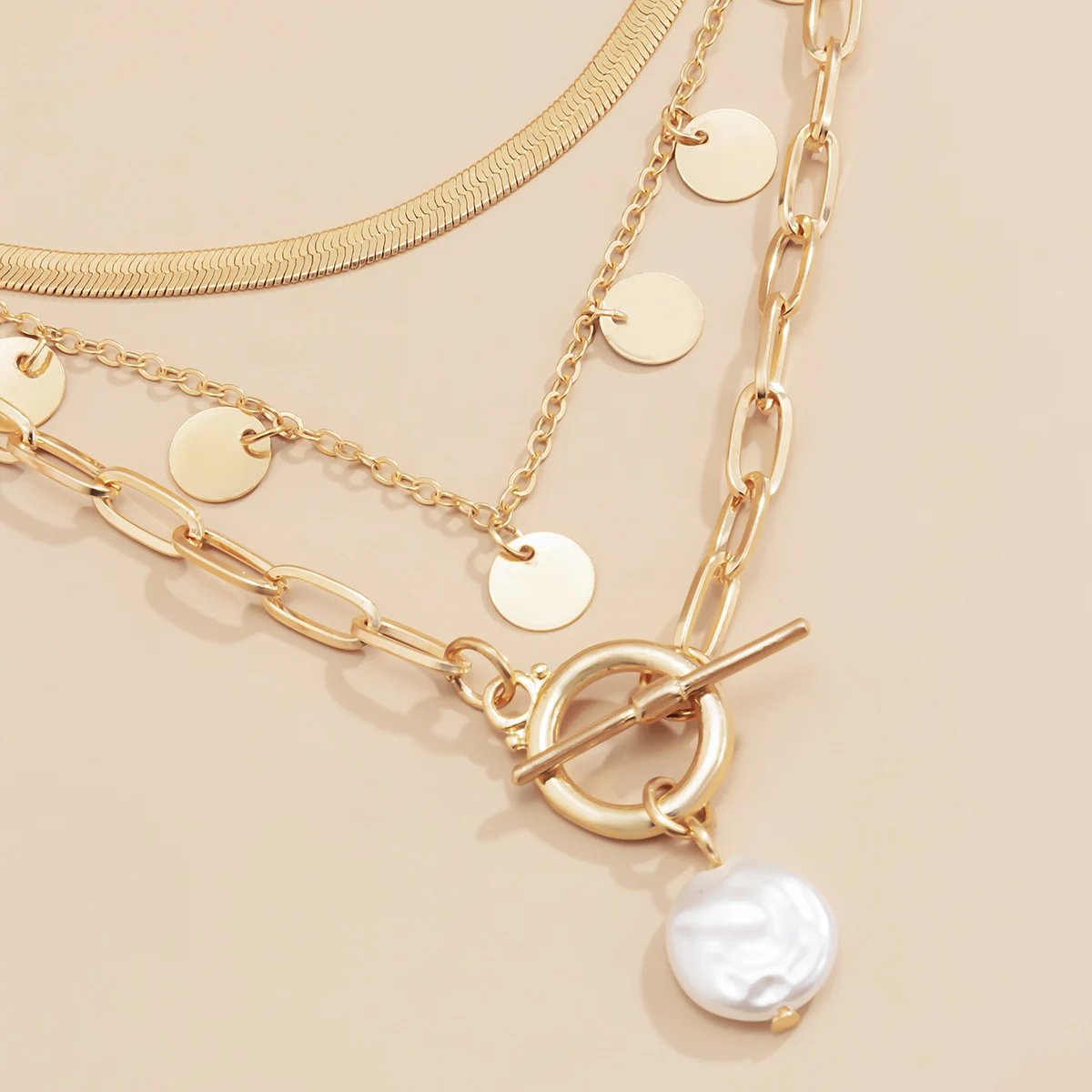 

3Pcs/Set Bohemia Baroque Pearl Beaded Pendant Necklaces Flat Snake Chain Choker Necklace Round Sequins Choker Summer Neck Jewely