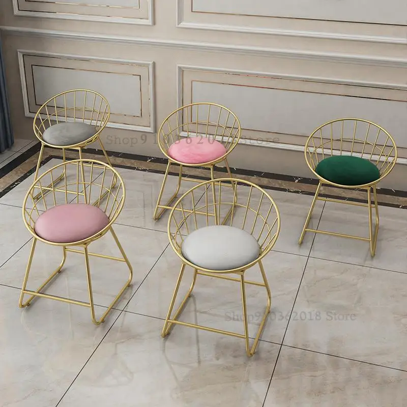 Modern Minimalist Bedroom Ins Nordic Girl Stool Net Red Makeup Dressing Backrest Nail Chair Desk |