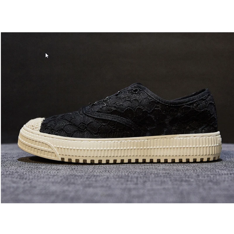 

High quality lace shoes