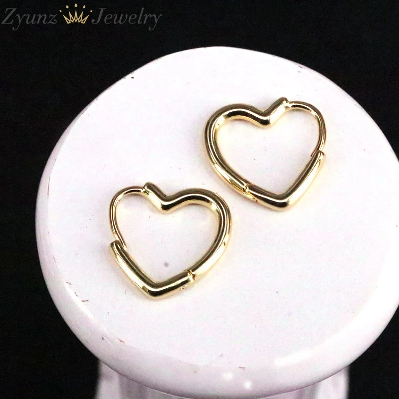 

10 Pairs, Trendy Geometric Star Heart Hoop Earrings for Women Copper Gold Color Minimalist Hollow Statement Earrings Jewelry