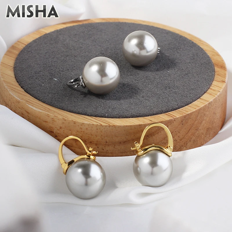 

MISHA Fashion Earrings For Women Natural Pearl Hoop Earrings Charms Jewelry For Young Girls Ladies Gifts 0023