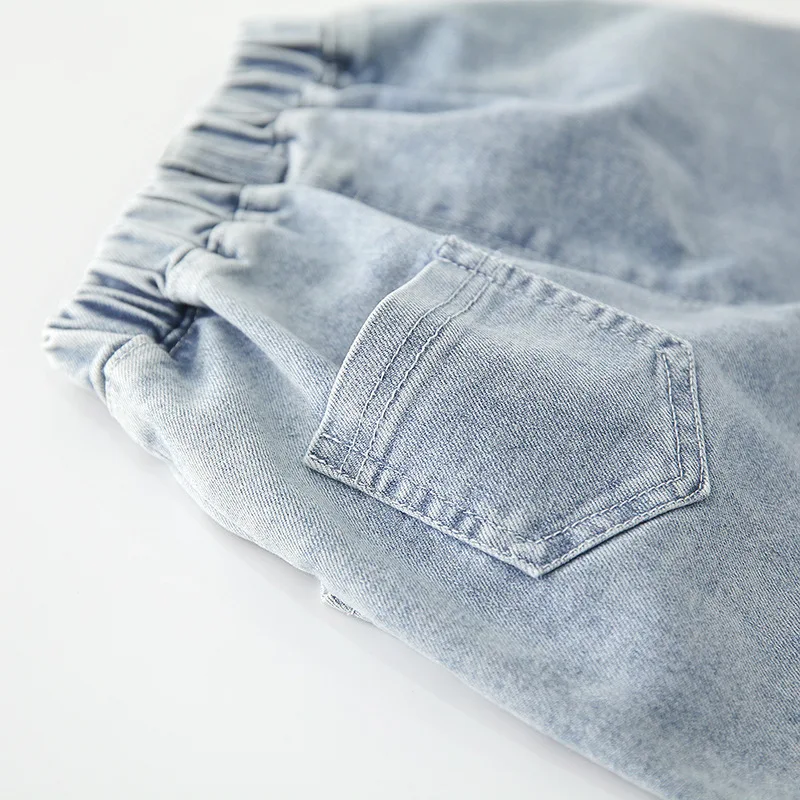 

Retro Autumn Baby Kids Cartoon Printed Jeans Toddler Boys Loose Pants Fashion Light Blue Denim Pants Children Girls Cowboy Pants