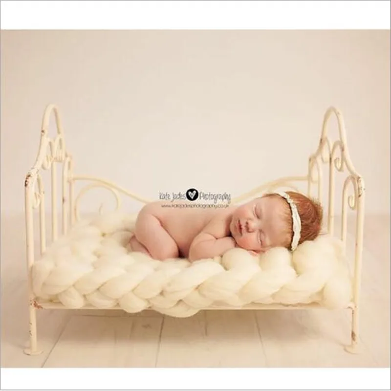 Массивное трикотажное одеяло с большой пряжей плотное детское изображением