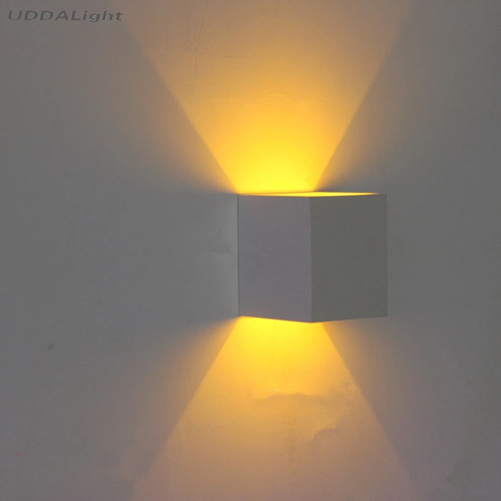 3 Вт светодиодный настенный светильник COB с высокой яркостью в 90 - 260 CE лампа