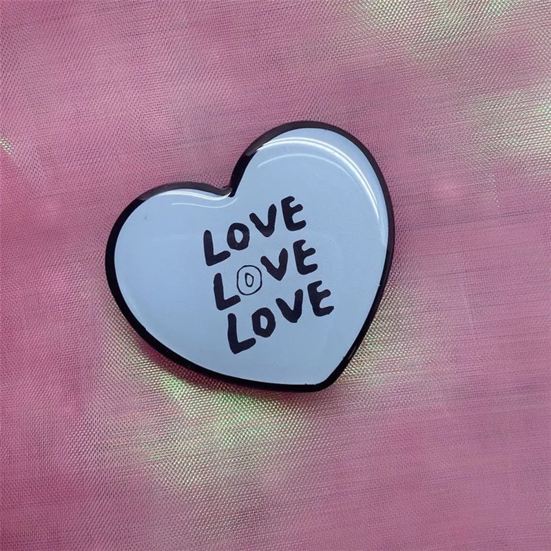 

Love shape Expanding stand and Grip for mobile phone holder finger ring stand promotional gift Popular grip