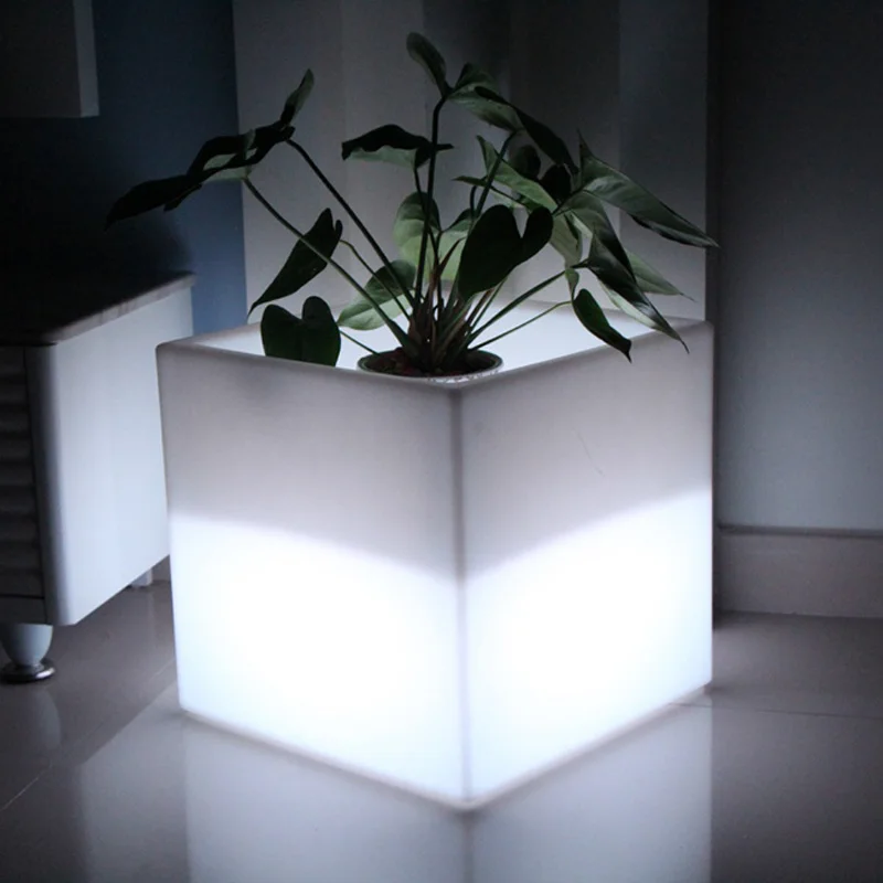 

L30*W30*H30cm LED Flower Planter Pots 16 Color Setting Glowing in Dark Illuminated Square Vases Ice Buckets Free Shipping 1pc