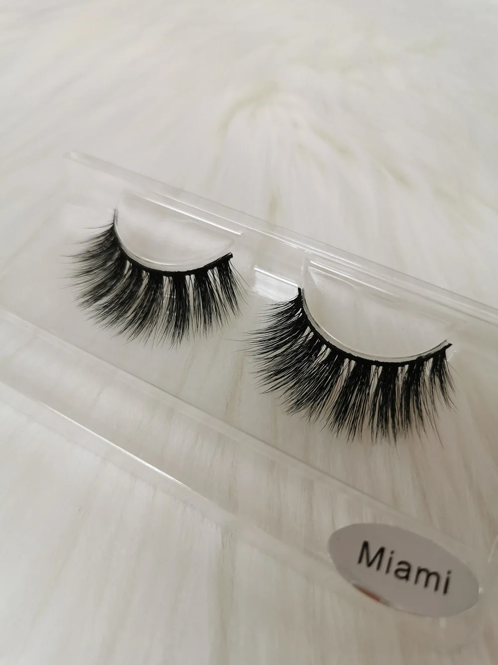 

Love squirrel 100% Handmade Lashes Silk Manufacturer Wholesale Faux Mink Lashes With Box