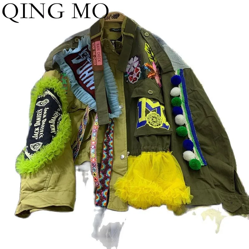 

Женская короткая джинсовая куртка с кружевной отделкой