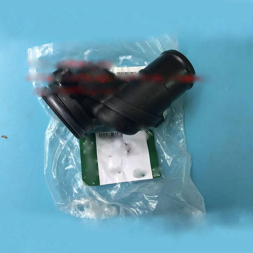 

CAR thermostat water pipe 2005-2021lan dro ve rDi sco ve ry3 Ran ge Ro ver Spo rt Dis cov ery 4 three way water pipe water pipe