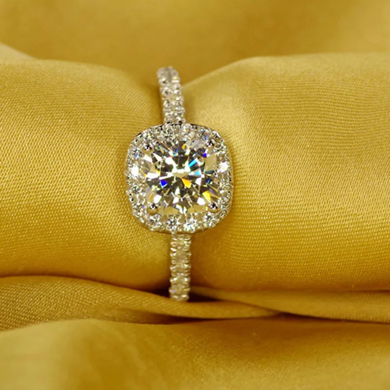 

YADA GIFTS Classic Square Cubic Zirconia Rings for Women Adjustable Silver Color Ring Engagement Wedding Jewelry Ring RG200048