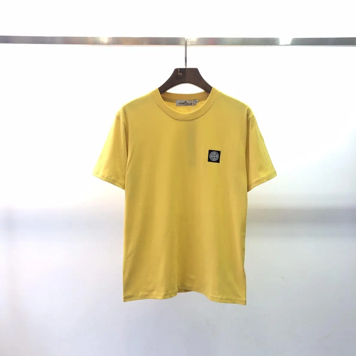 

STONE ISLAND Summer Classic Embroidery Simple All-match Simple T-shirt Men and Women with the Same Style of Pure Cotton Rou