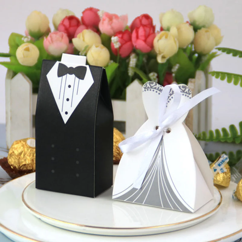 

50/100pcs Bride And Groom Wedding Favor And Gifts Bag Candy Box DIY With Ribbon Wedding Decoration Souvenirs Party Supplies