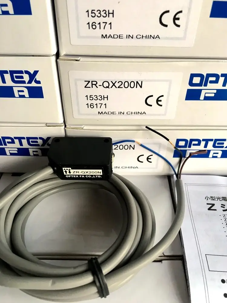 

New original photoelectric switch ZR-QX200N
