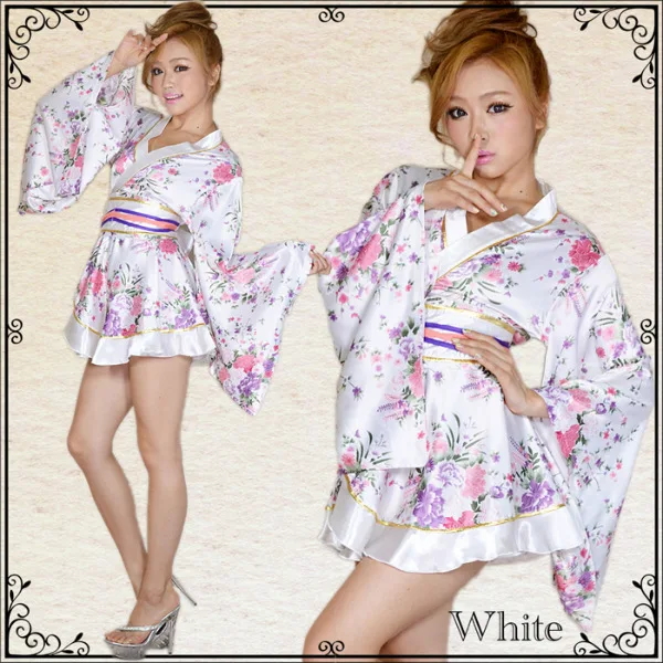 

2021 New Japanese Kimono Costume Lady Sexy Cosplay Outfit Women Traditional Style Robe Yukata Costumes With Belt Gowns Soft Silk