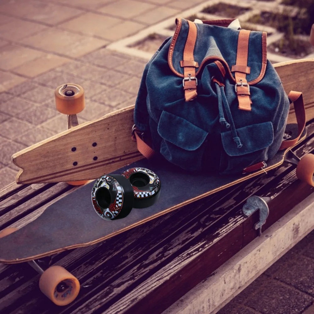 

4pcs Pattern Skatboard Wheel High Hardness PU Wheel Hub Assorted Color