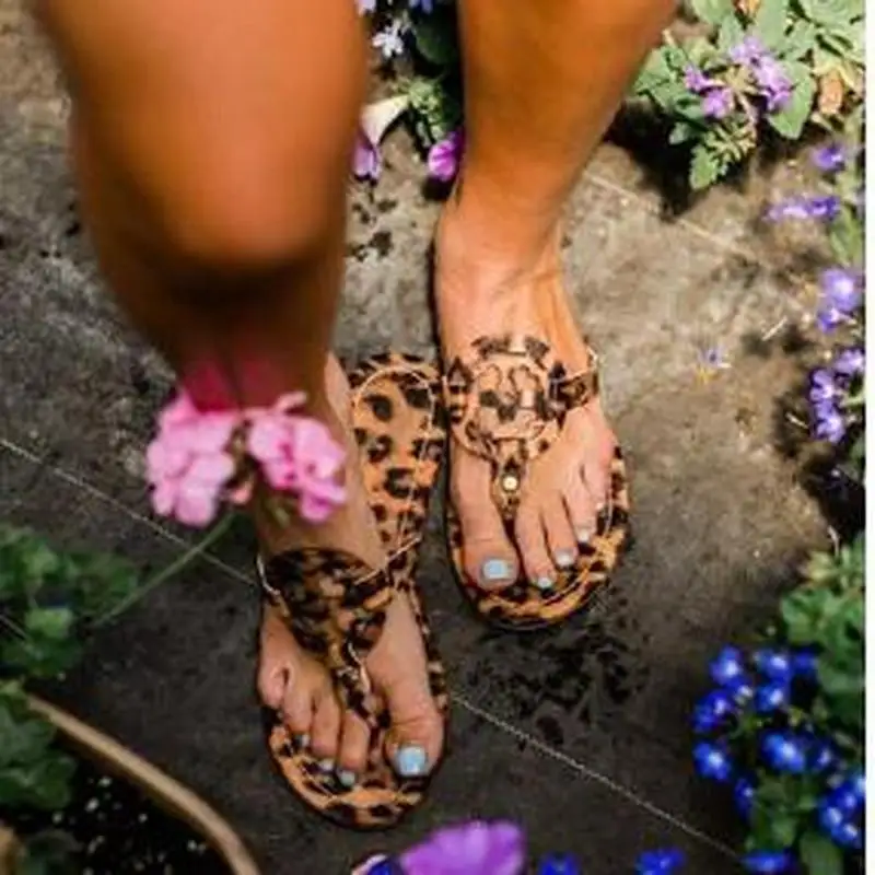 Женская летняя пляжная обувь на плоской подошве Женские шлепанцы-Вьетнамки