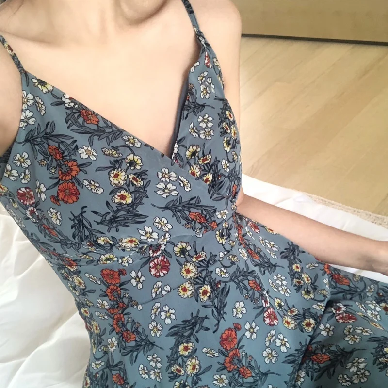 

Women Dress Casual Sleeveless Dresses Floral Chiffon Sling Dress V-neck Mini Dress