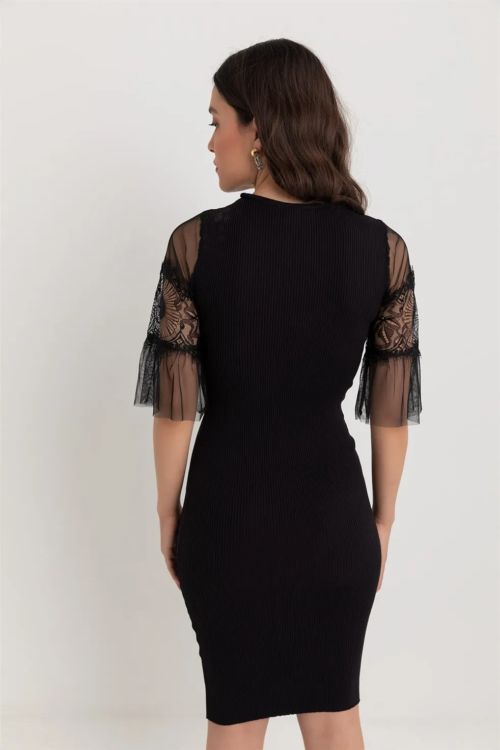 

Sleeve Lace Ribbed Dress-BLACK