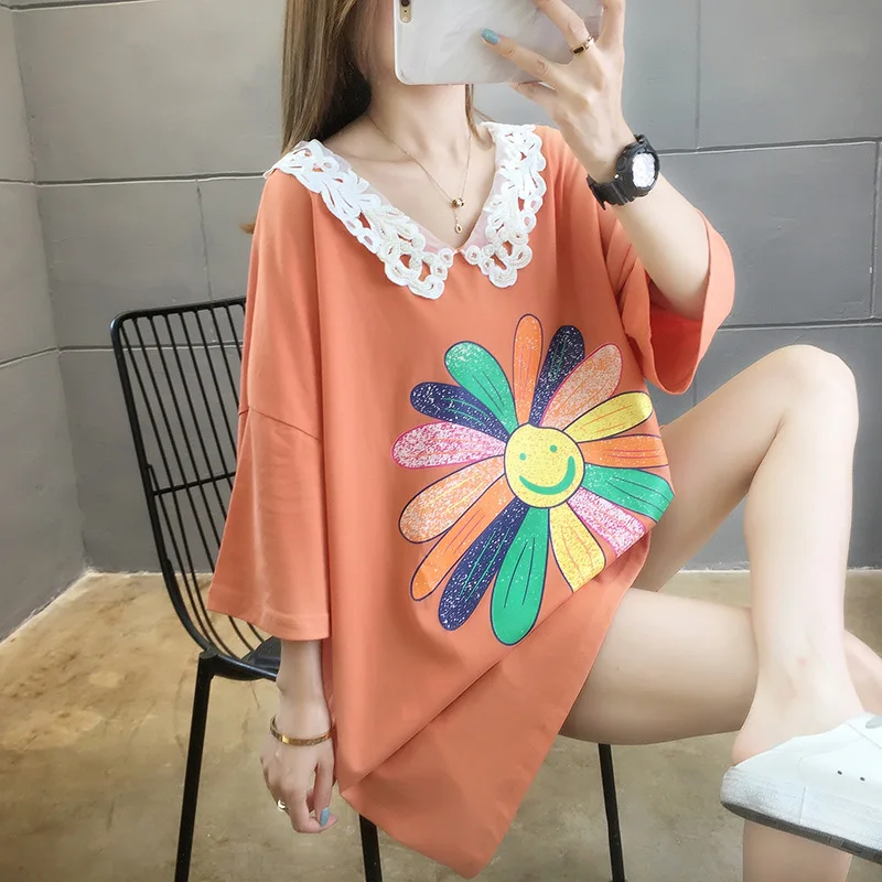 

2022 Summer New Korean Sexy V-neck Lace T-shirt Loose Thin Casual Simple Daisy All-match Women Short Sleeved Tops Free Shipping