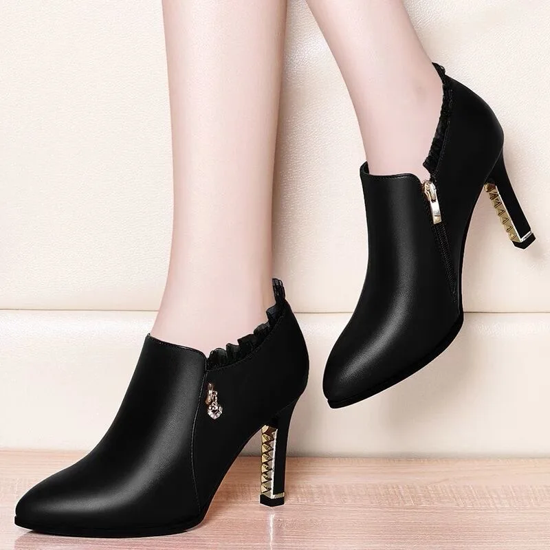 

Leather Waterproof High Heel Women Martin Boots Thick Heel Pointed Toe Ladies Ankle Boots Spring and Autumn Boots