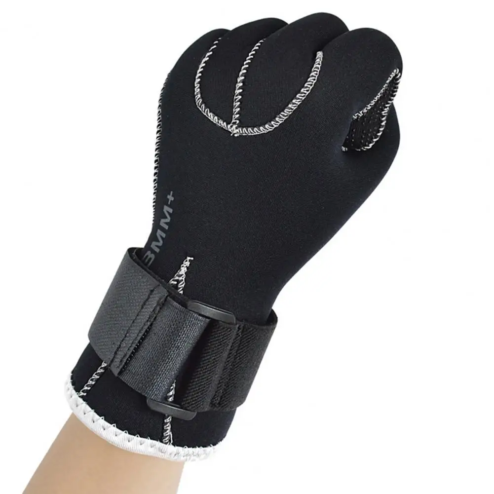 

Fine Workmanship Nylon Protective Wear-resistant Diving Mittens for Water