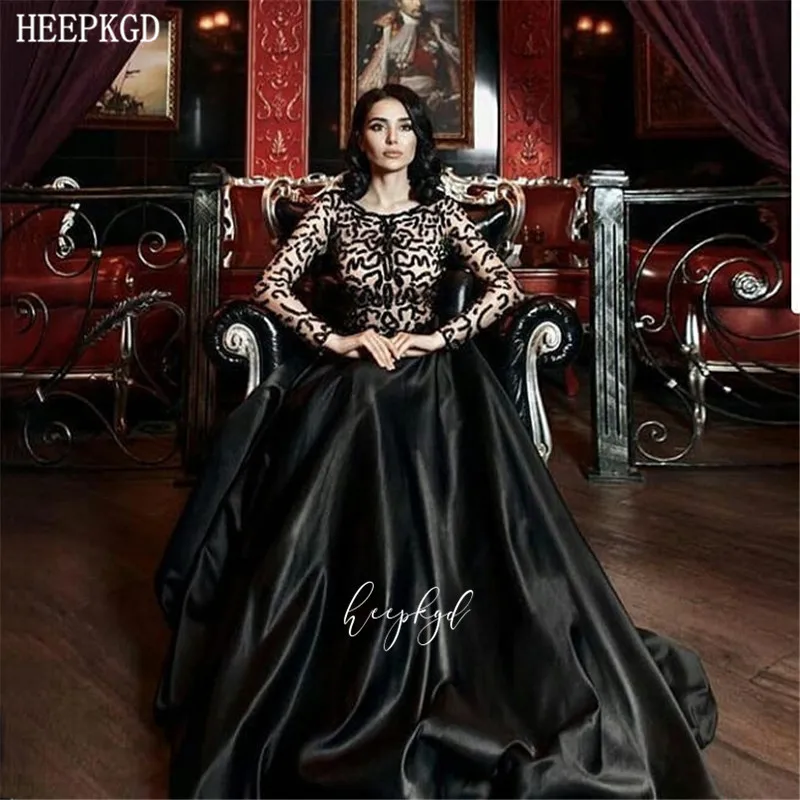 Черное вечернее платье с длинными рукавами просвечивающее сексуальное для