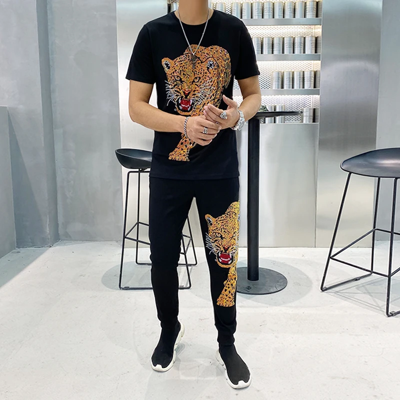 

Hot selling fashion high quality casual men's sportswear suit rhinestone design